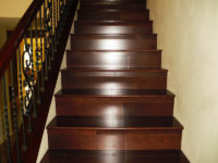 radius-dark-maple-flooring-stairs